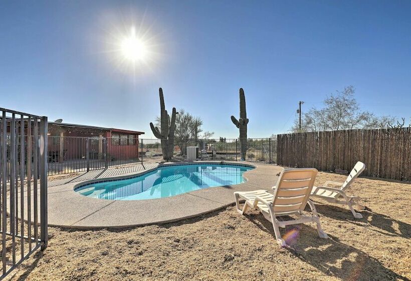 Petfriendly Tucson Oasis With Pool & Game Room!