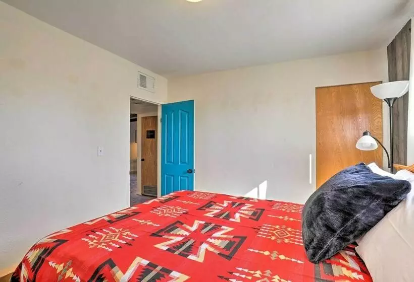 Petfriendly Tucson Oasis With Pool & Game Room!