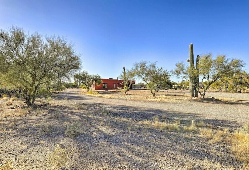 Petfriendly Tucson Oasis With Pool & Game Room!