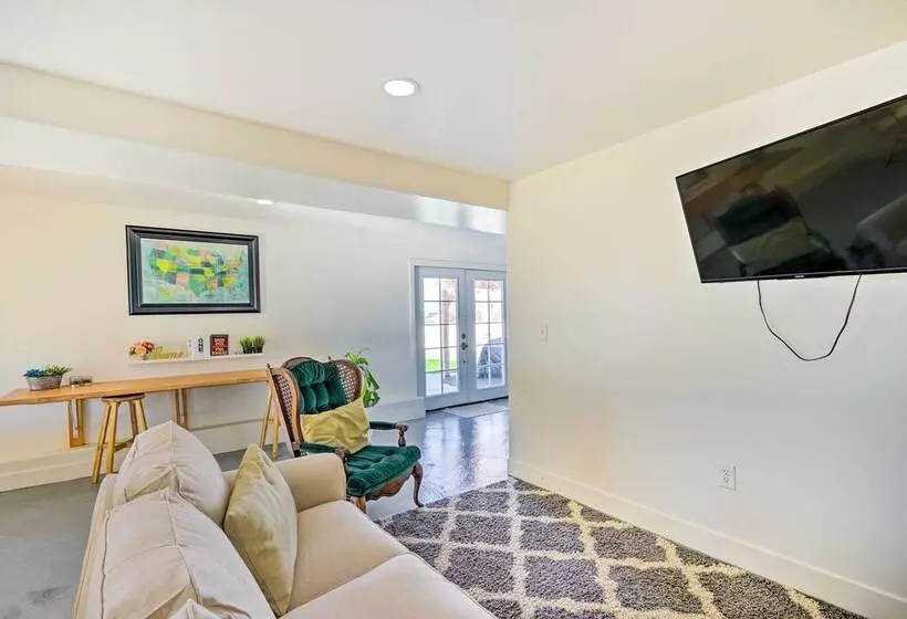 Picturesque Lake Point Home W/ Shared Yard!