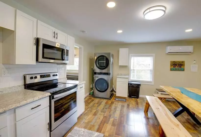 Dandridge Vacation Rental W/ Fishing Pier & Grill!