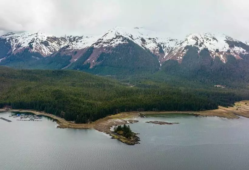 Remote Island Escape W/ Breathtaking Views