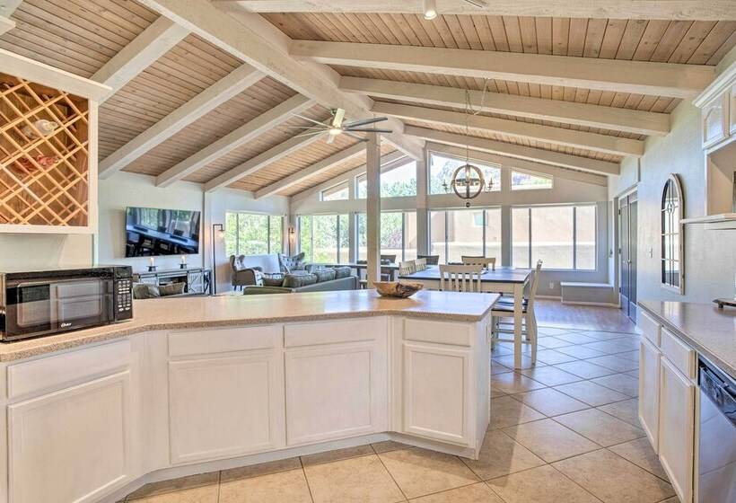 Sedona Hideaway W/ Swim Spa & Private Tavern!