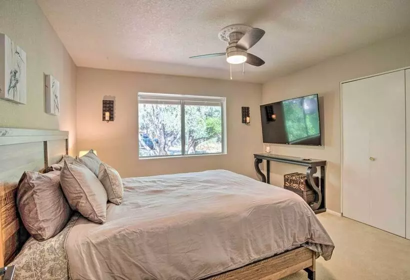 Sedona Hideaway W/ Swim Spa & Private Tavern!