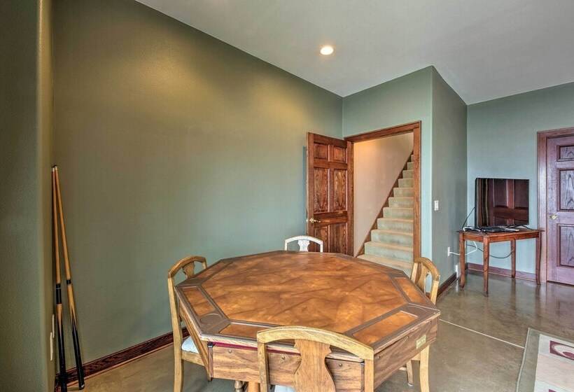 Spacious Edgerton Home W/ Private Beach & Views!