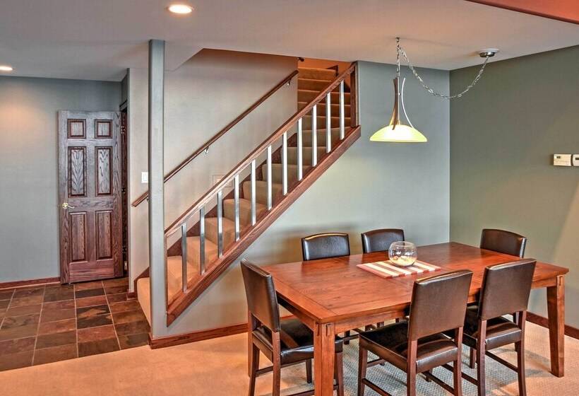 Spacious Edgerton Home W/ Private Beach & Views!