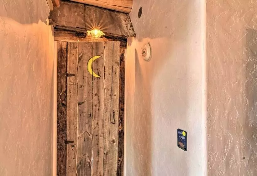 Spacious, Luxe Cabin W/ Mtn Views, Sauna & More!