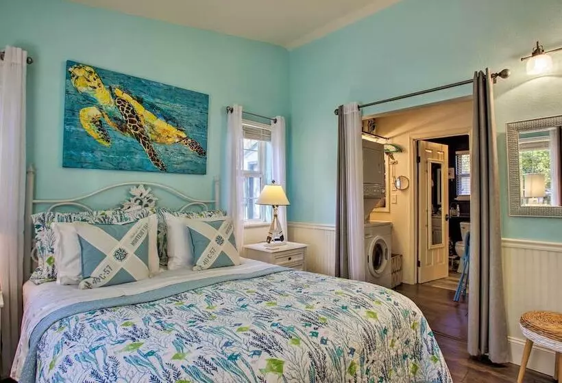 The Lake House In Rathdrum W/beach & Fire Pit