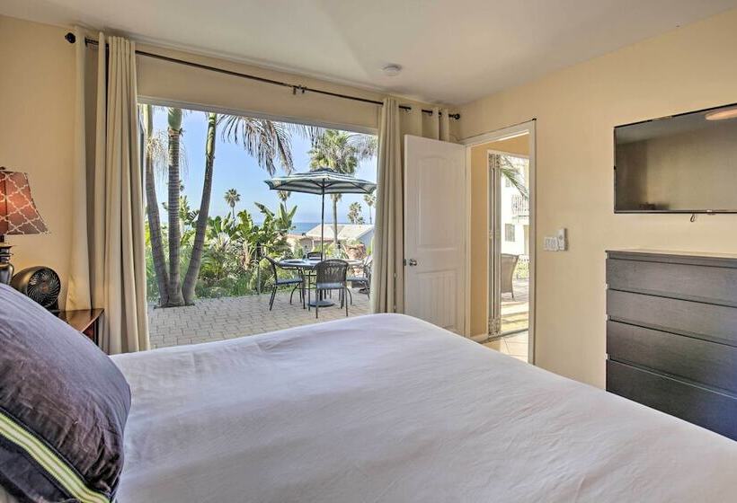 Tropical Oceanside Home W/ Deck, Walk To Beach