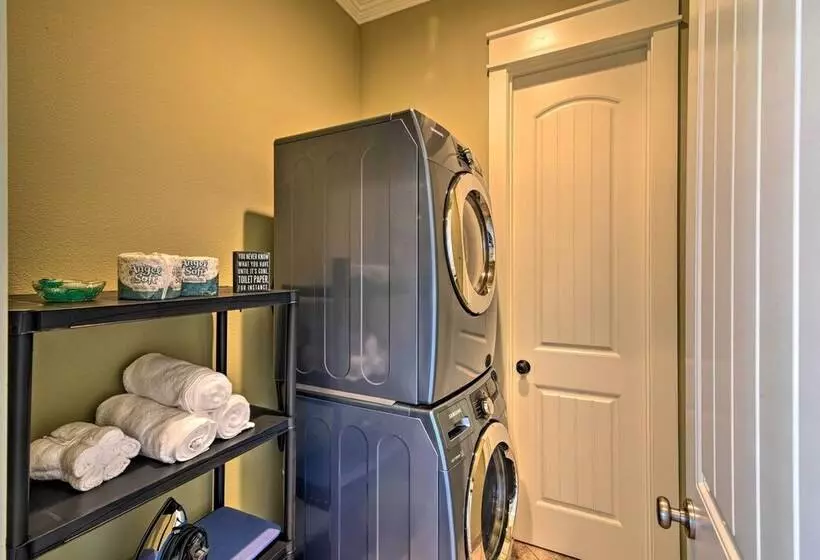 Deck + Fire Pit: Updated Crystal Beach Retreat!