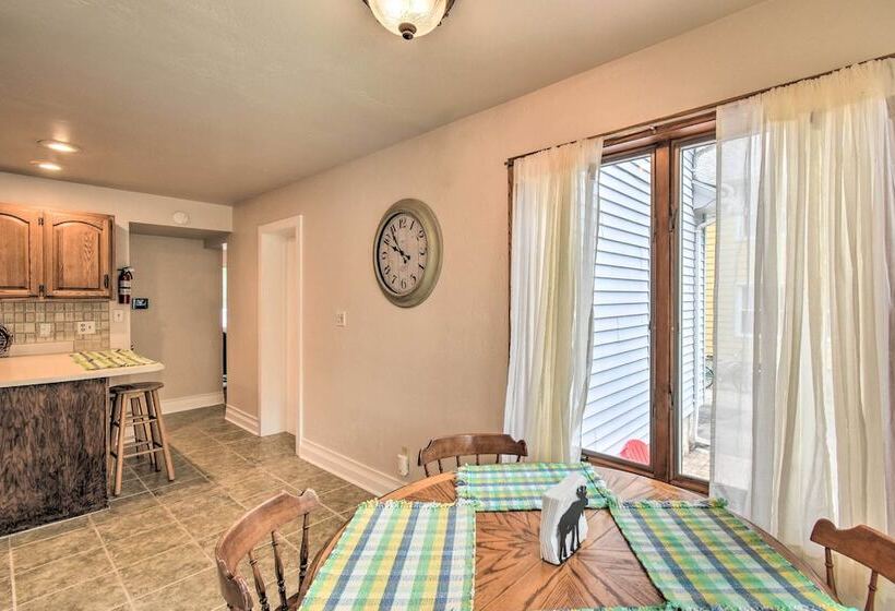 Walkable Lake Elkhart Apt: Dine, Shop, Swim!