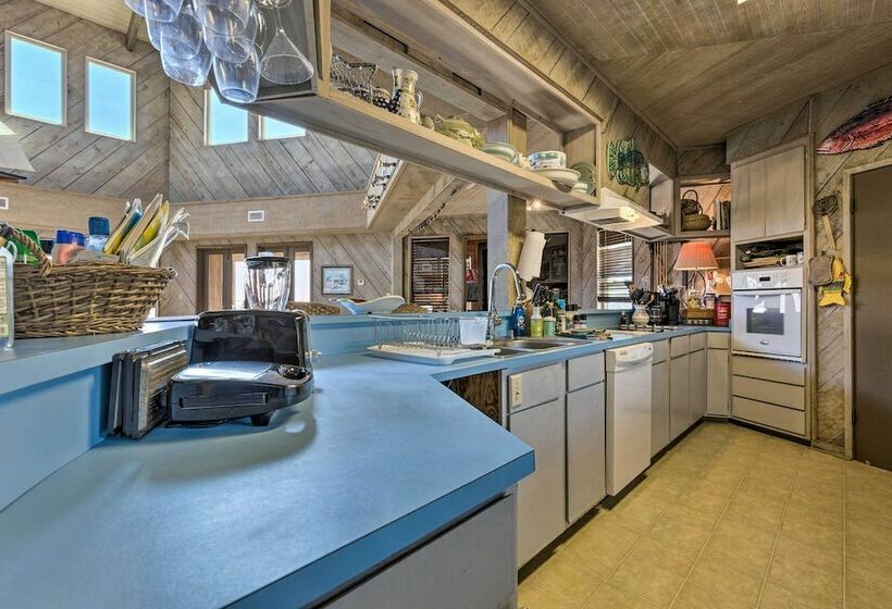 Waterfront Home On Perdido Bay: Private Dock, View