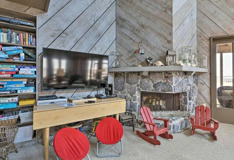 Waterfront Home On Perdido Bay: Private Dock, View