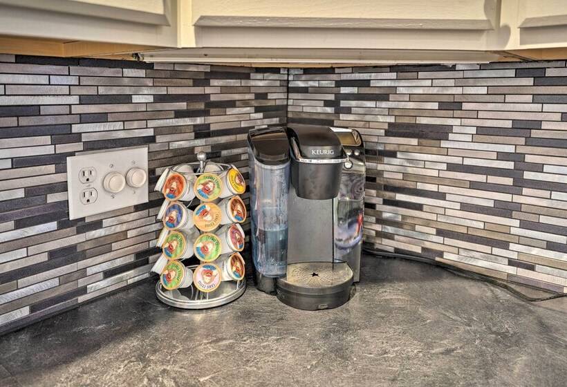 3 Acre Lodge W/ Snowmobile & Four Wheeling Trails