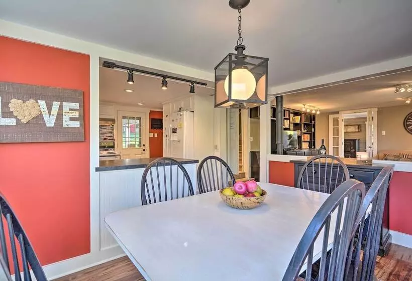 3 Acre Lodge W/ Snowmobile & Four Wheeling Trails