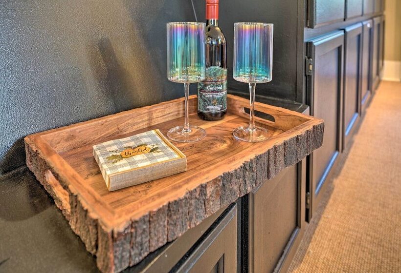 3 Acre Lodge W/ Snowmobile & Four Wheeling Trails