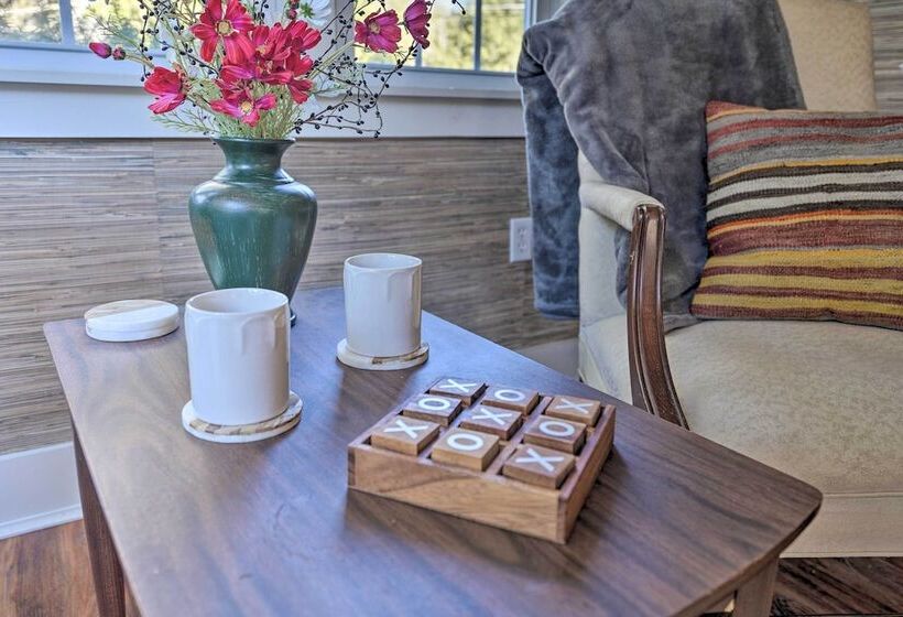 3 Acre Lodge W/ Snowmobile & Four Wheeling Trails