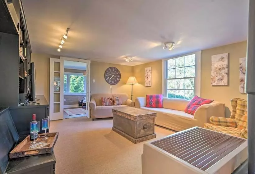 3 Acre Lodge W/ Snowmobile & Four Wheeling Trails