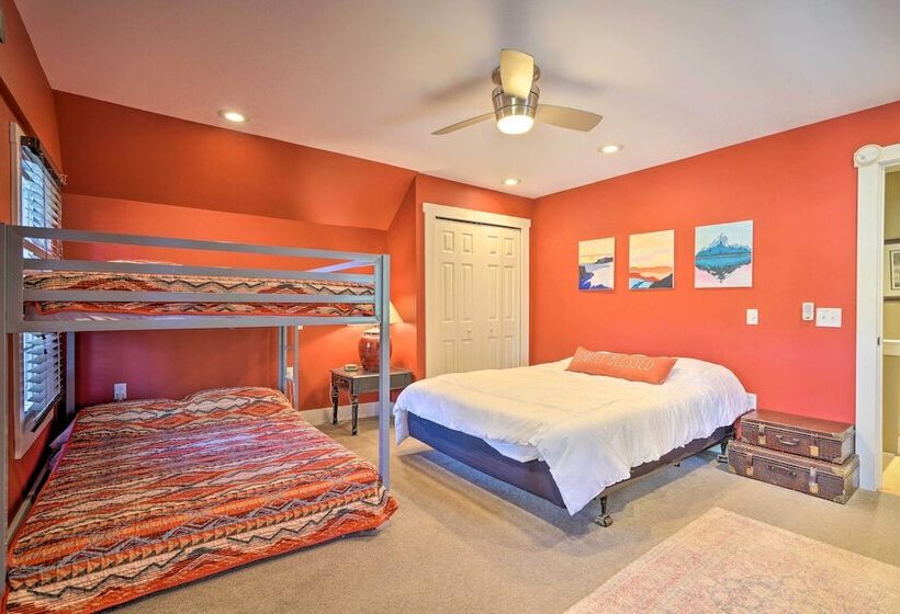 3 Acre Lodge W/ Snowmobile & Four Wheeling Trails