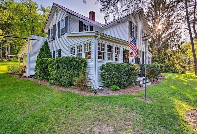 3 Acre Lodge W/ Snowmobile & Four Wheeling Trails