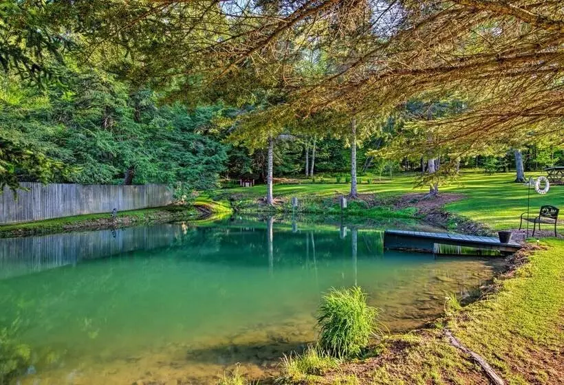 3 Acre Lodge W/ Snowmobile & Four Wheeling Trails