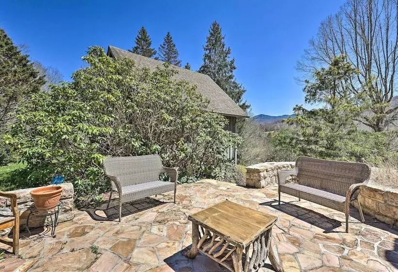 40 Acre Ski Retreat W/ Hot Tub In Banner Elk!