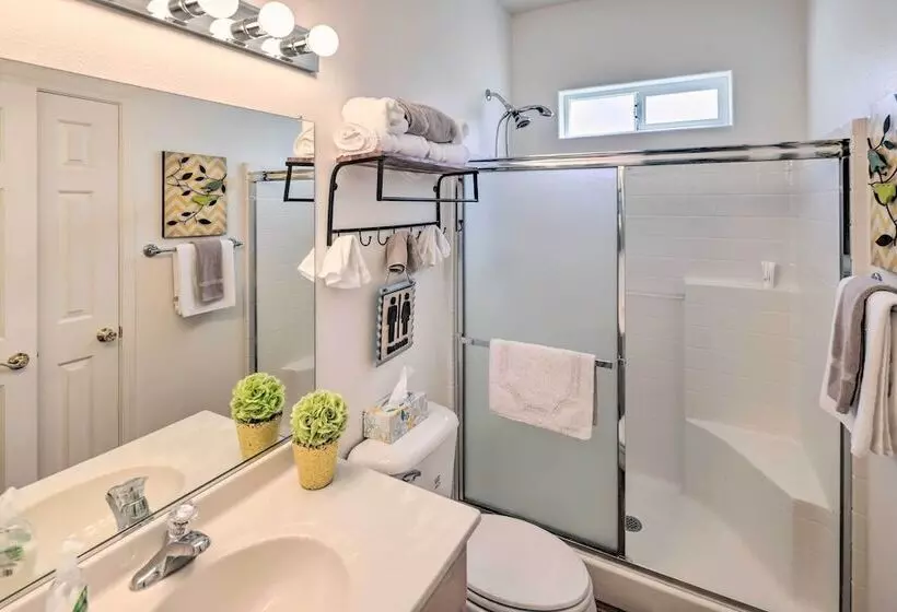 Adobe Oasis In Bullhead City W/ Private Pool!