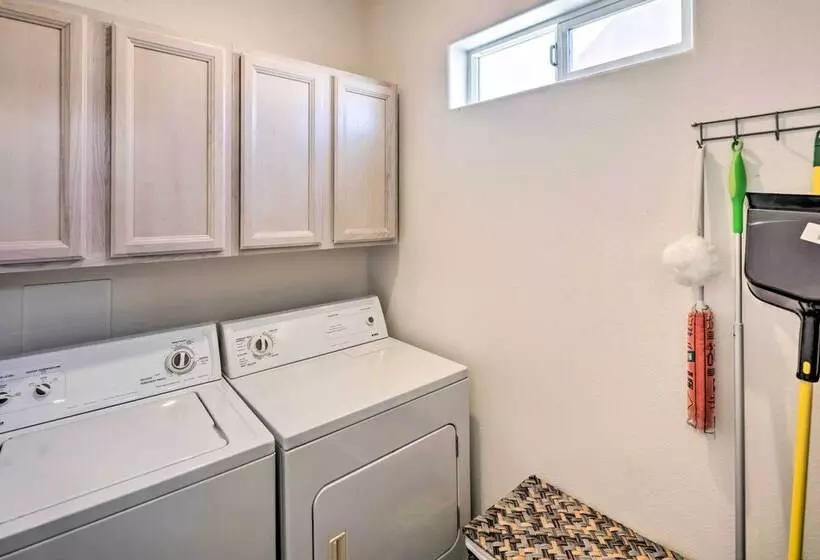 Adobe Oasis In Bullhead City W/ Private Pool!