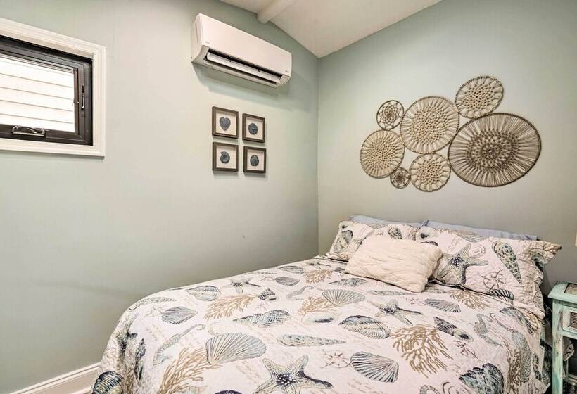 Belmar Cottage W/ Deck & Fire Pit!