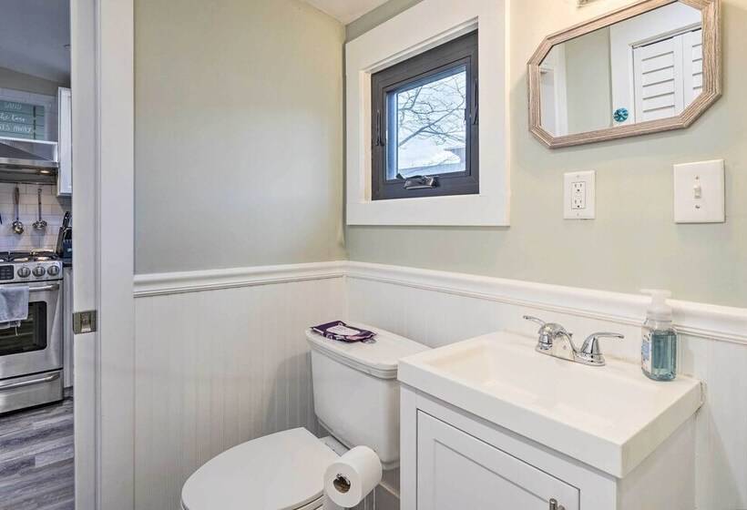 Belmar Cottage W/ Deck & Fire Pit!