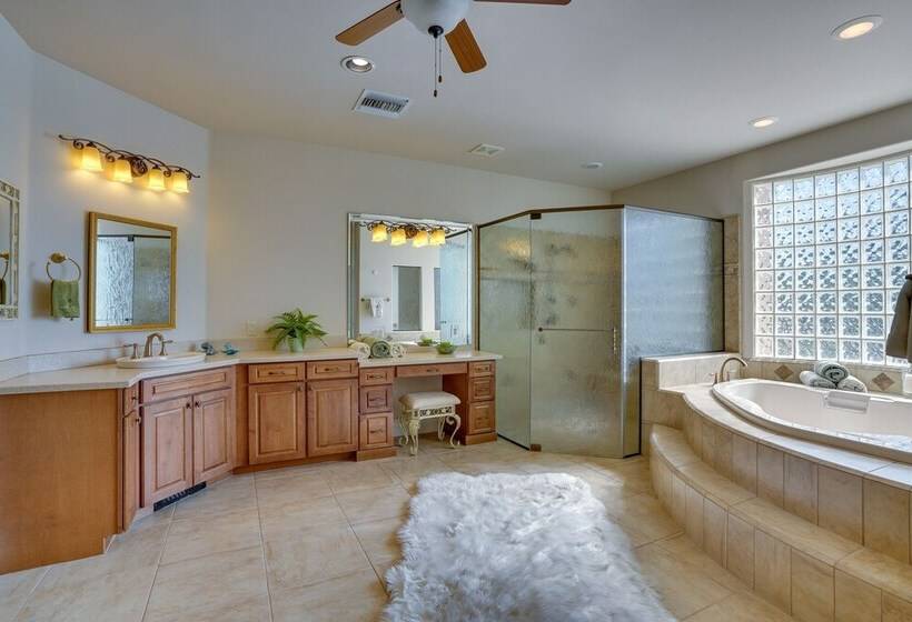 Spacious Cave Creek Home W/ Hot Tub, Yard & Views!