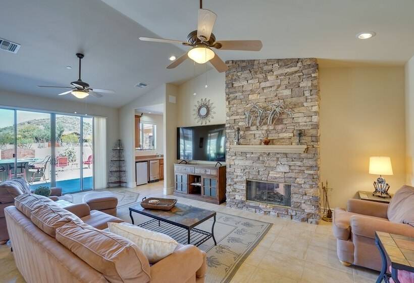 Spacious Cave Creek Home W/ Hot Tub, Yard & Views!