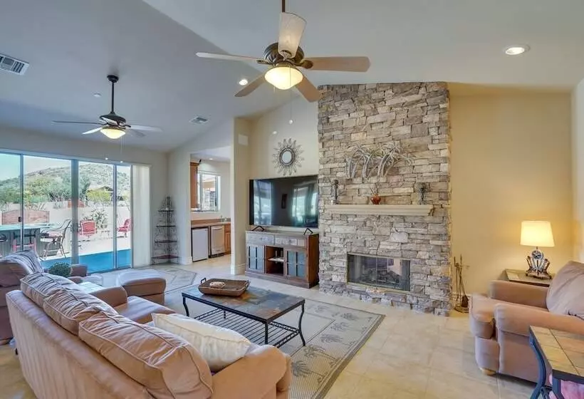 Spacious Cave Creek Home W/ Hot Tub, Yard & Views!