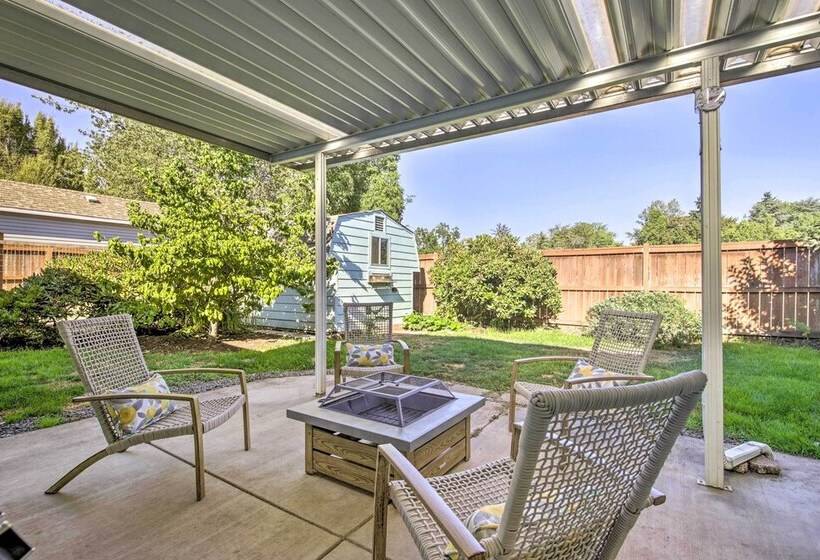 Charming Eugene Home W/ Fire Pit: 8 Mi To Uo!