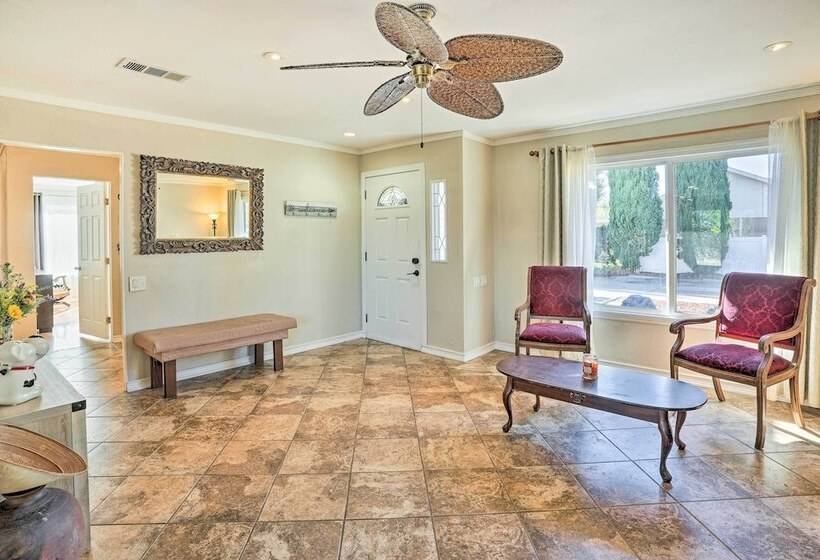 Charming Laguna Hills Home W/ Private Hot Tub