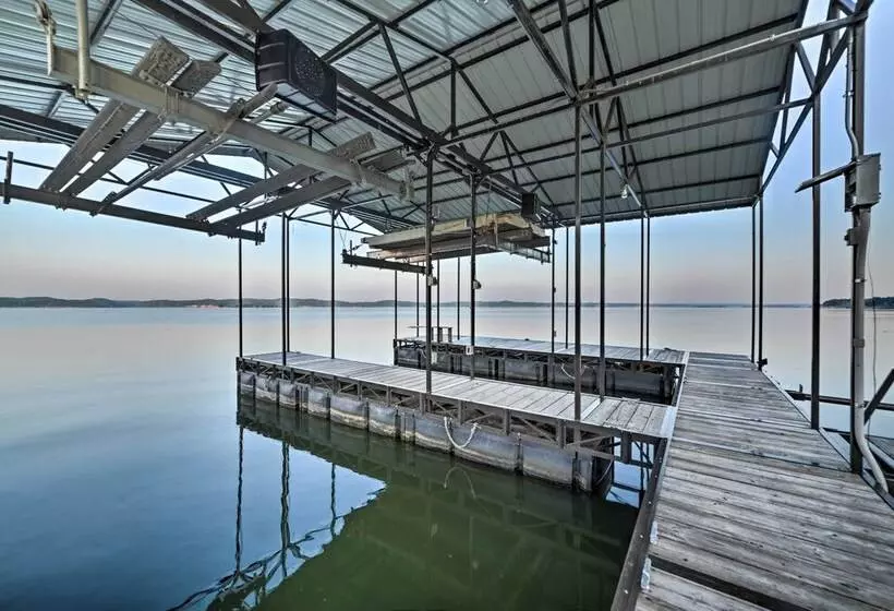 Charming Lakefront Home W/ Grill & Fire Pit!