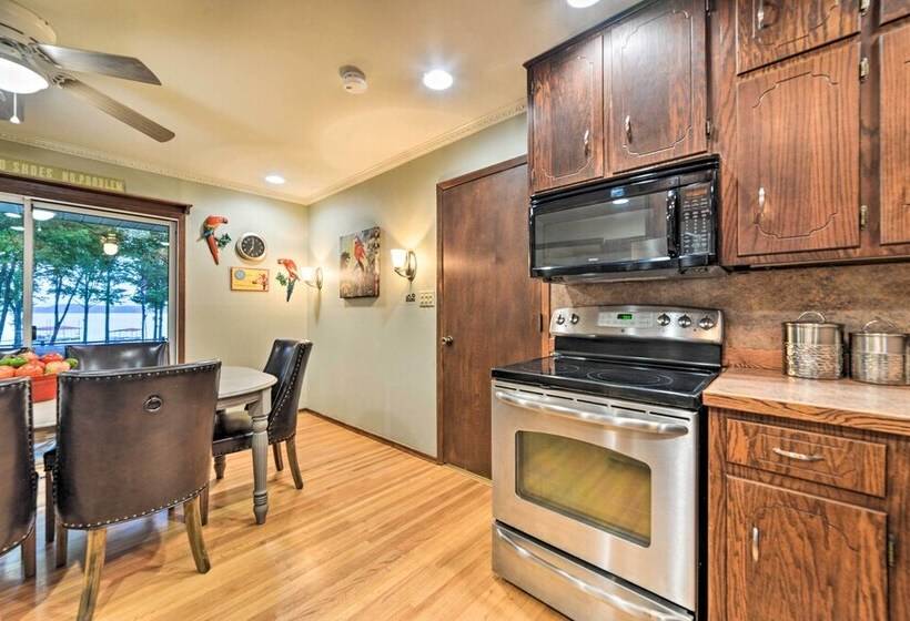 Charming Lakefront Home W/ Grill & Fire Pit!