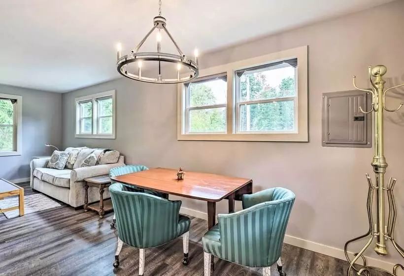 Newland Retreat W/ Creek, Near Hiking + Wineries!