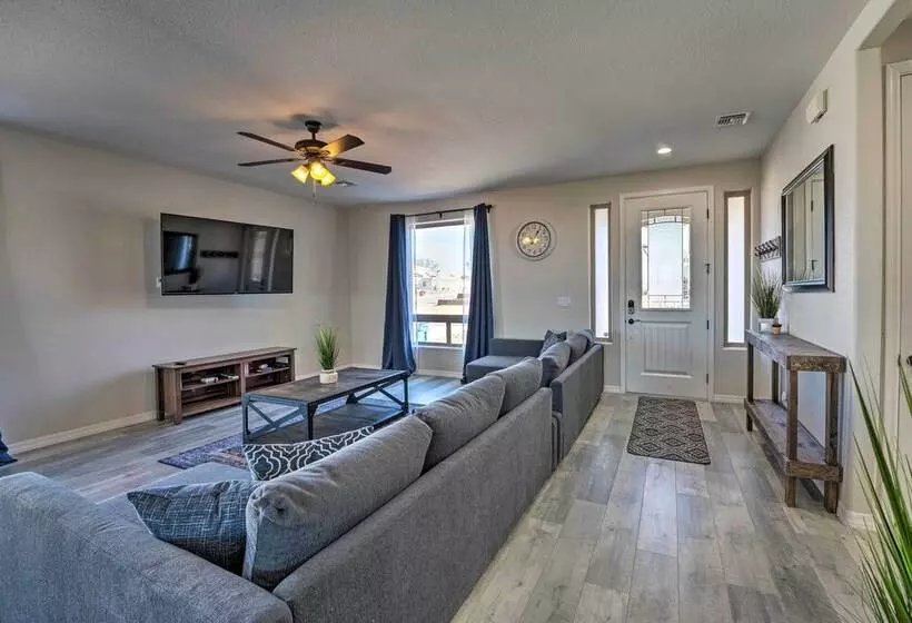 Cozy Bullhead City Home W/ Grill, 3 Mi To Co River