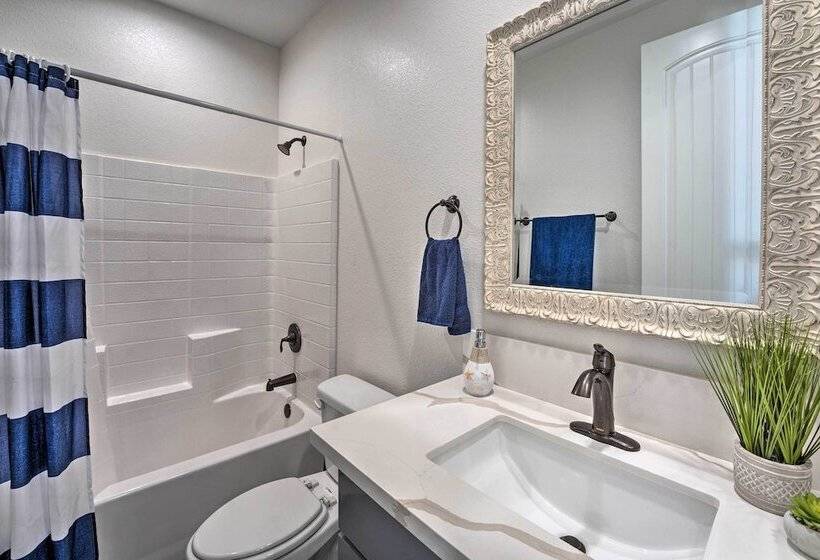 Cozy Bullhead City Home W/ Grill, 3 Mi To Co River