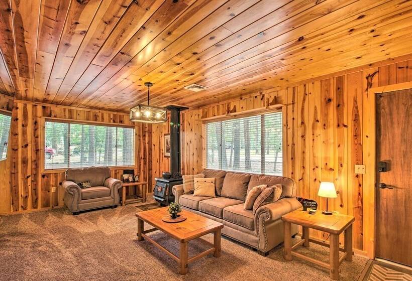 Bring A Pet: Pinetop Cabin W/ Game Room!