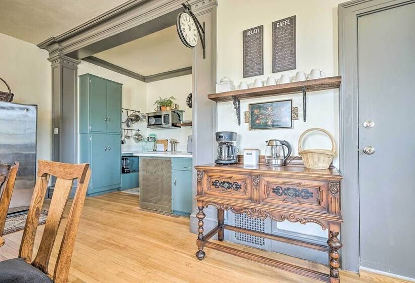 Elegant, Historical Santa Ana Home W/ Gardens