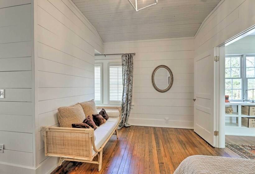 Enchanting Monteagle Retreat W/ Enclosed Patio!