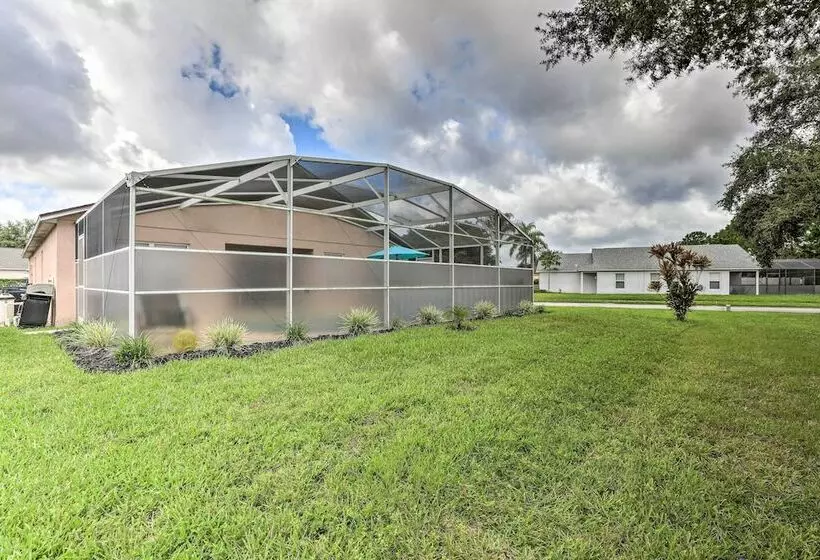 Family Home W/ Heated Pool: Near Disney World