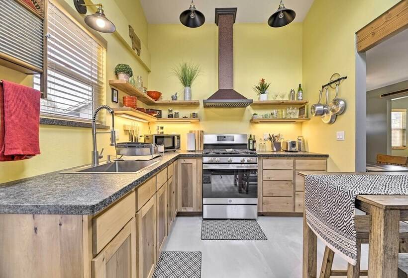 Grants Pass Home ~ 1/2 Mi To Rogue River!