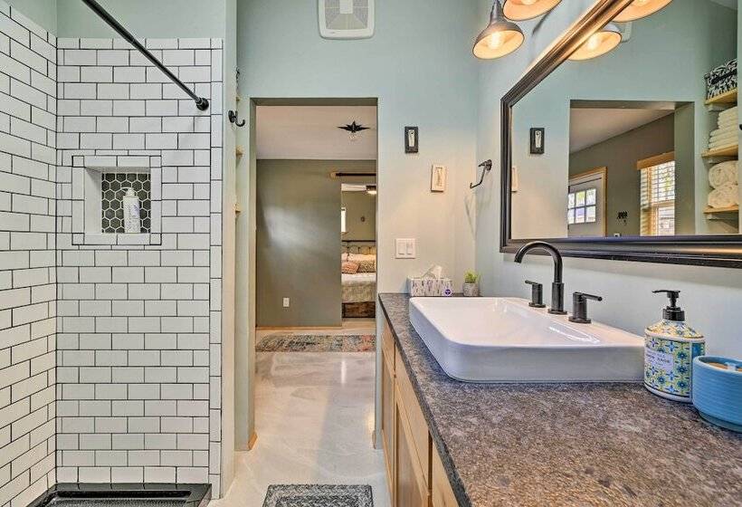 Grants Pass Home ~ 1/2 Mi To Rogue River!