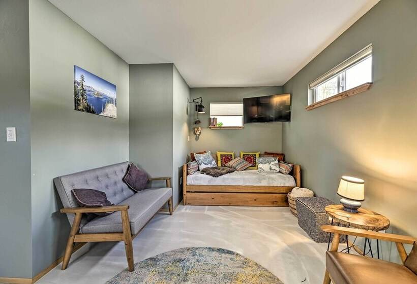 Grants Pass Home ~ 1/2 Mi To Rogue River!