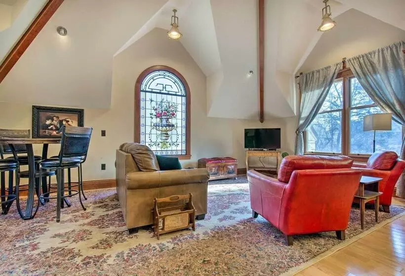 Historic Guest House On Castle Kimble Estate!