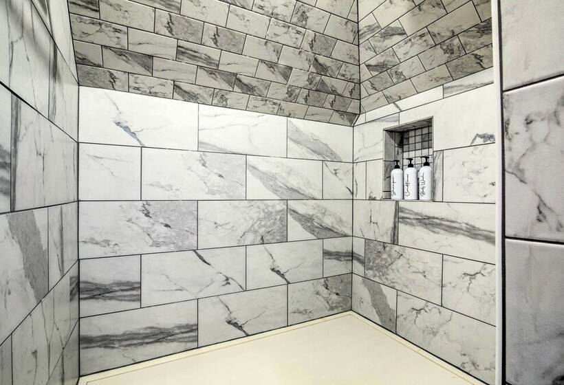 Historic Guest House On Castle Kimble Estate!