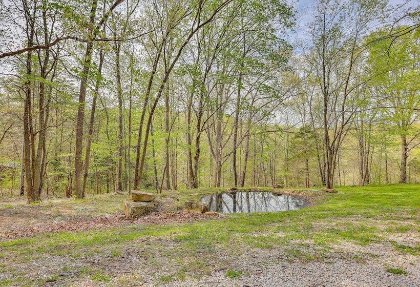 Home Near Hoosier National Forest With Fire Pit!